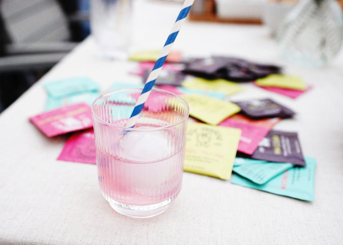 Low calorie cocktail made with Stir Sessions cocktail mix packet and fresh ingredients for an easy drink recipe.